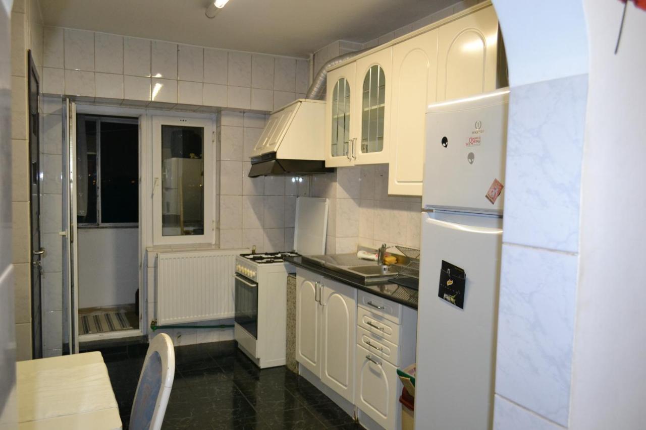 Dreams By The River Appartement Boekarest Buitenkant foto