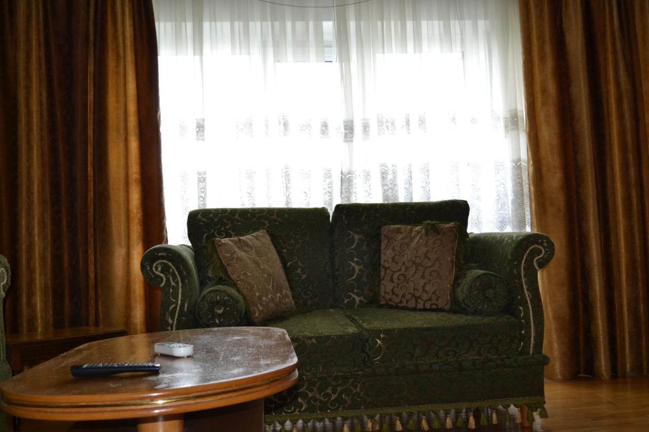 Dreams By The River Appartement Boekarest Buitenkant foto