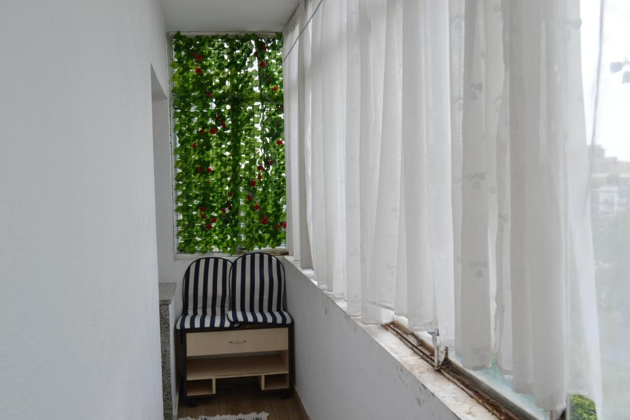 Dreams By The River Appartement Boekarest Buitenkant foto